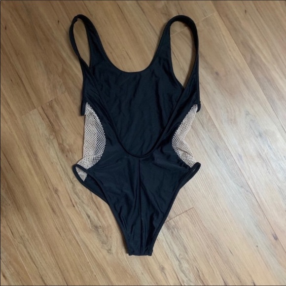 🛍 KAOHS Bathing suit, One piece, Mesh sides, S - Picture 6 of 7